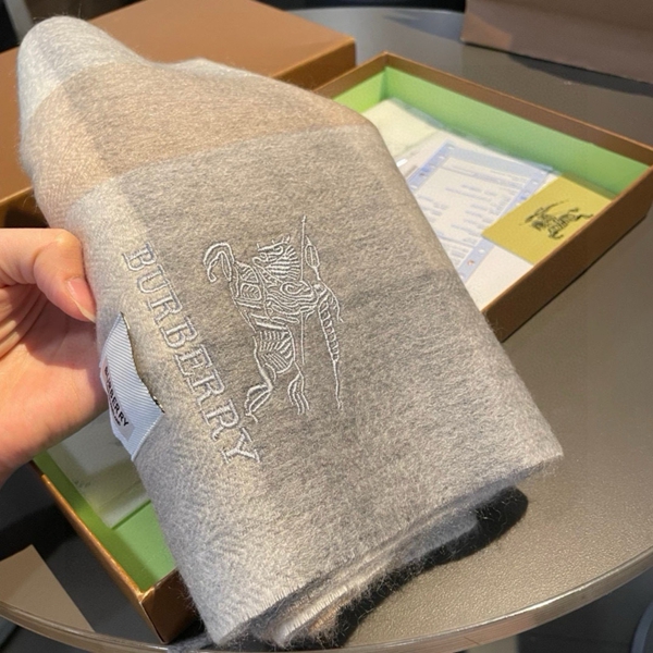 ブランドマフラー素材ディテール